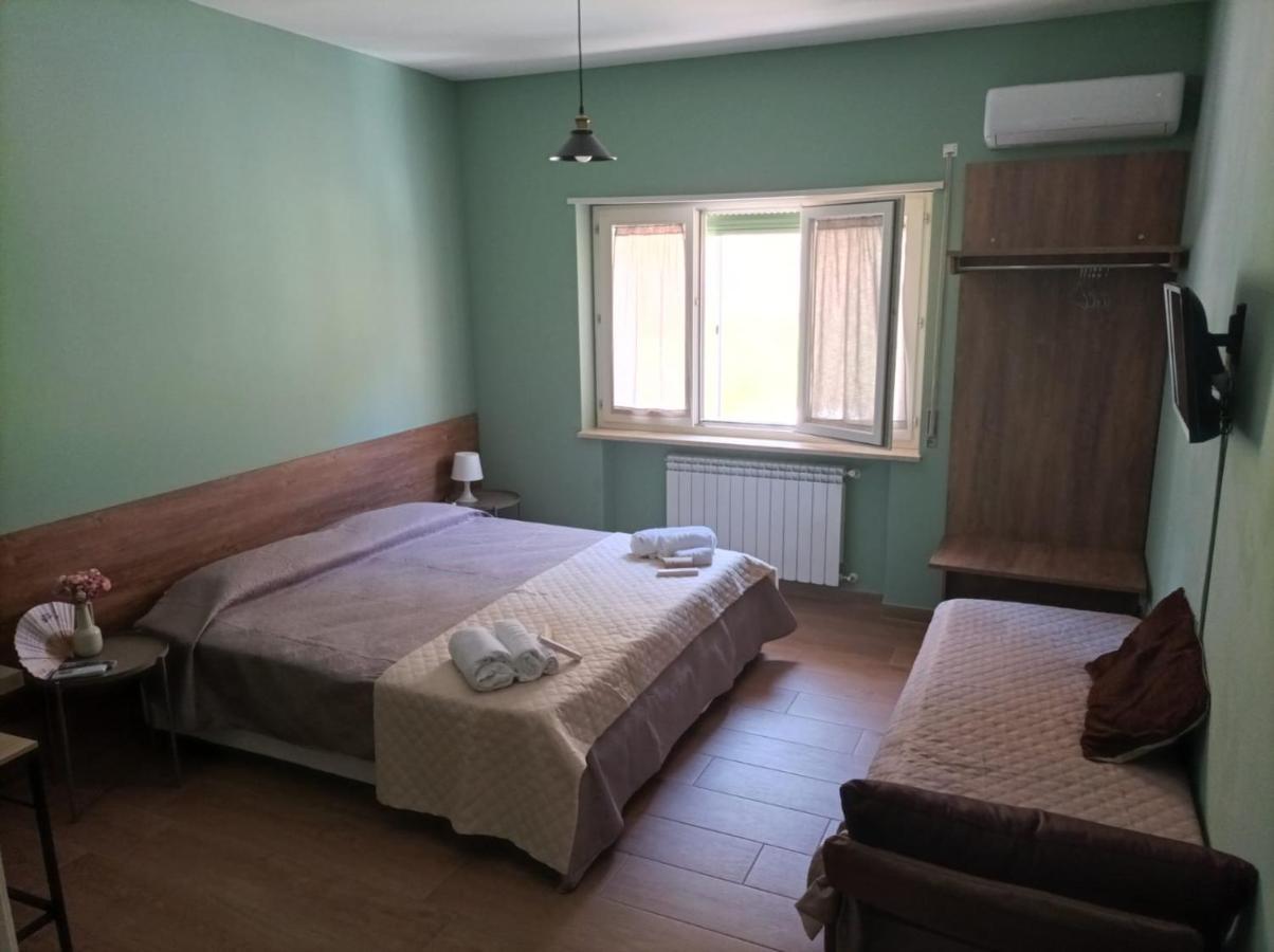 Incastro B&B In Кротоне Екстер'єр фото